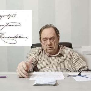 Juan Allende dando clase de grafologia